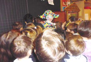 Con Arlecchino nelle classi