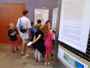 A gruppetti i bambini estrapolano le parole significative