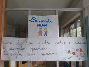 Accoglienza dei nonni alla scuola dell'infanzia