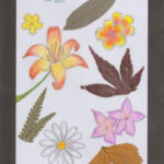 segnalibro con disegno con fiori e foglie